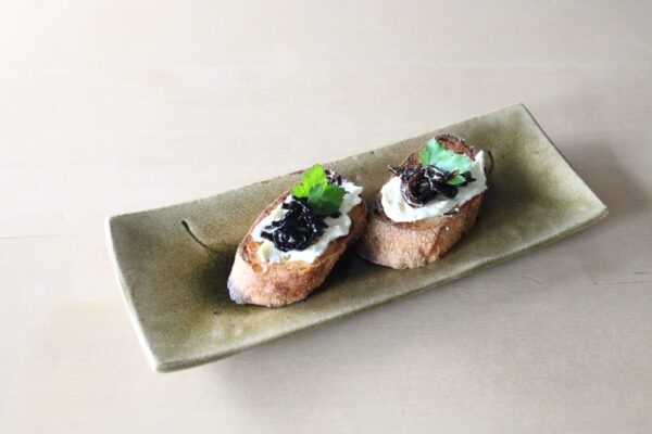 〈西陣・椎茸しぐれ〉佃煮ブルスケッタ